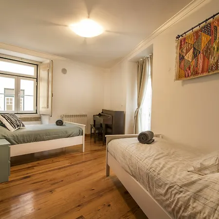 Apartment Grand Parliment Duplex By Homing Lisbon